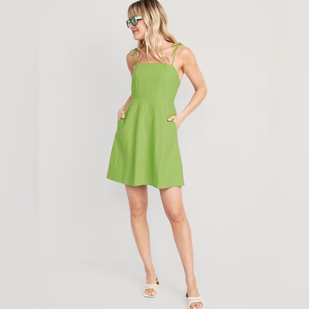 NWT Green Sleeveless Dress M